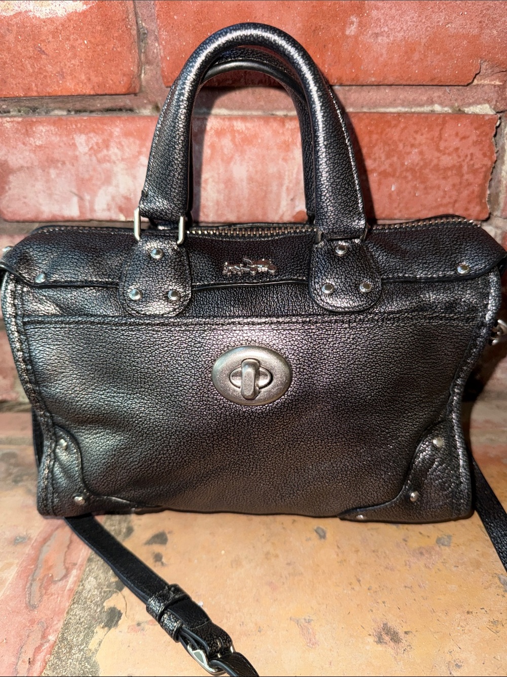 Coach Gunmetal Metallic Rhyder 24 crossbody- no hang tag! - Picture 1 of 13